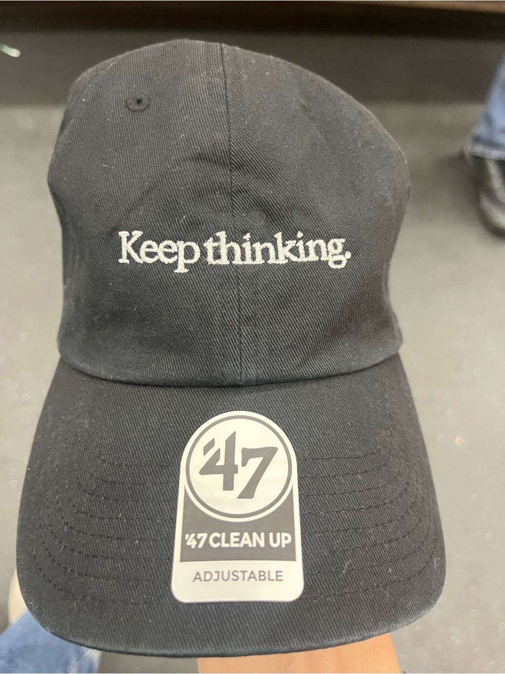 Anthropic Claude hat “keep thinking”
